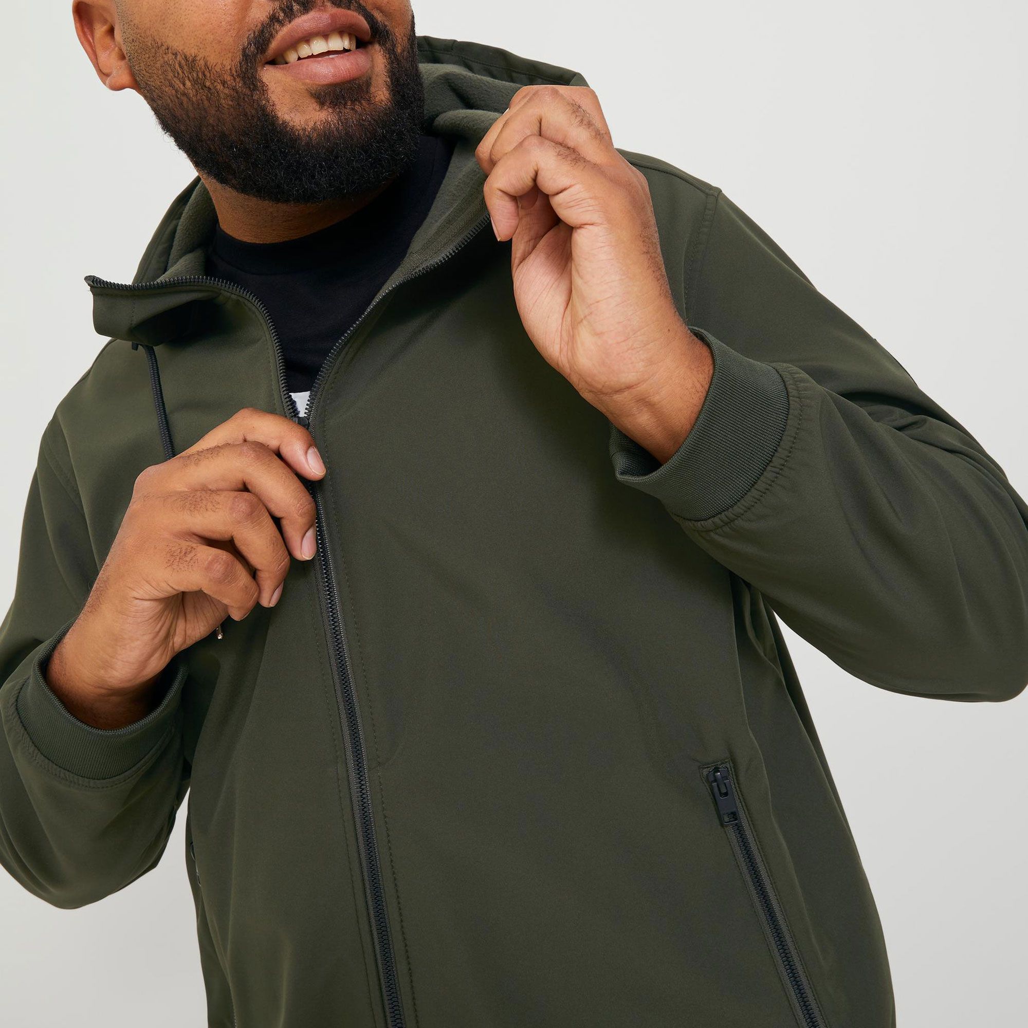 Jack & Jones Basic Hooded Softshell Jacket Men (plussize) | Plutosport